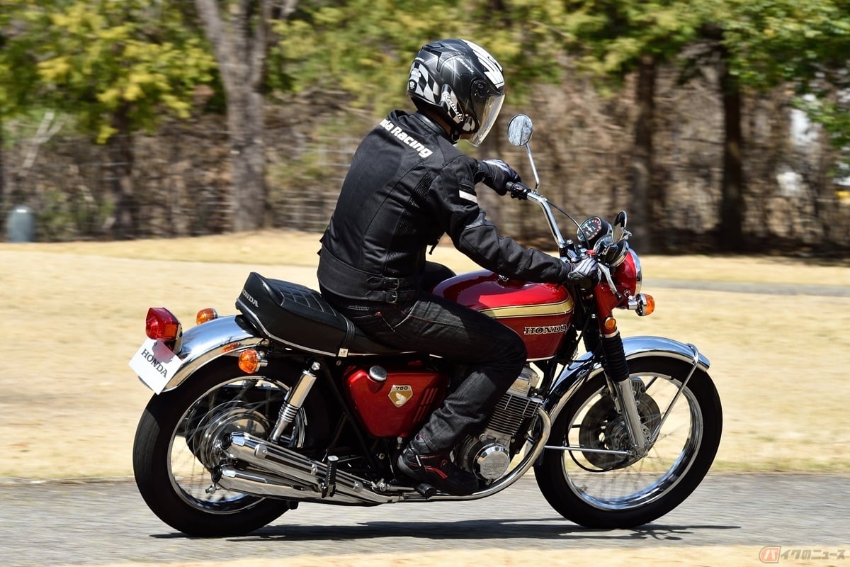 1971年の騒音規制ではまだ近接騒音の規制はなく、当時は定常騒音と加速騒音の2つだけでした