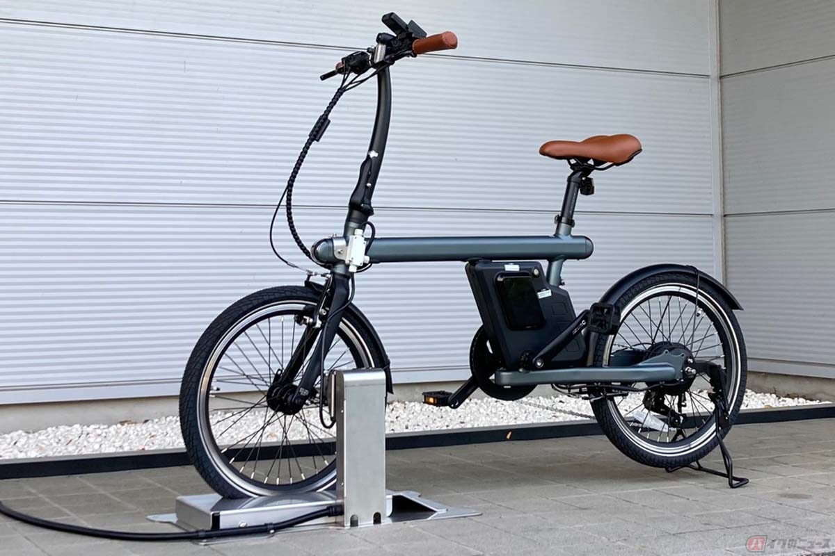 電動アシスト自転車、ワイヤレス充電モジュール、専用充電スタンドなどを一体パッケージ化したシステム「Wicha」