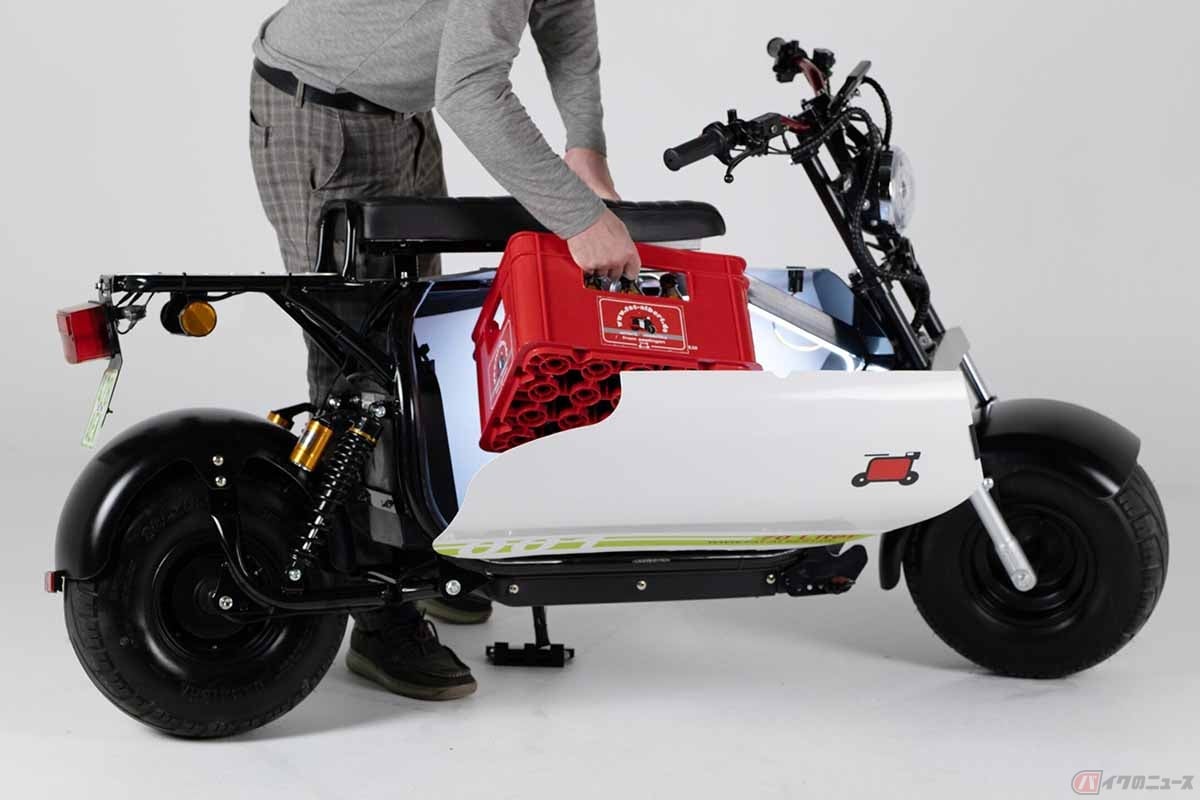 収納力抜群の電動スクーター「Fat Albert」