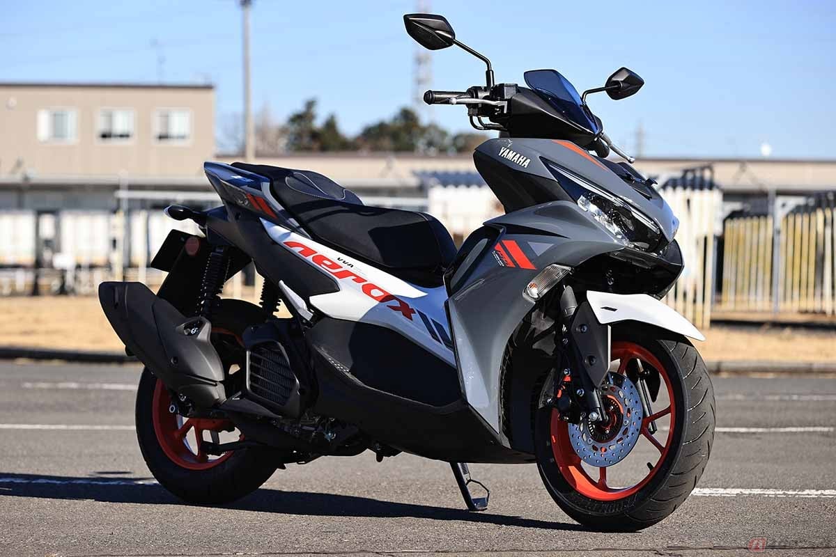 ヤマハ「AEROX155」(29万9000円・消費税10%込)