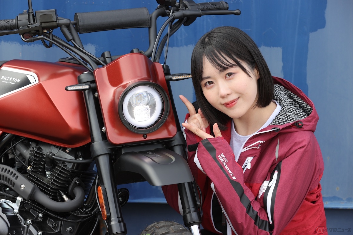丸いLEDヘッドライトは、明るくて夜道でも安全に走行できる