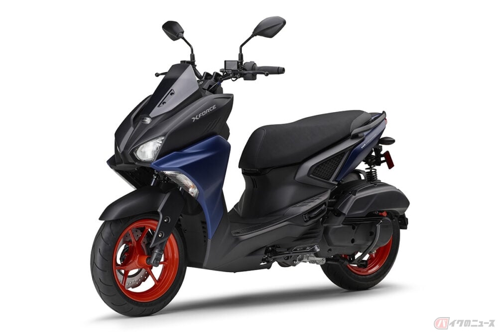 ヤマハ新型「X FORCE ABS」マットダークパープリッシュブルーメタリック1(マットブルー)
