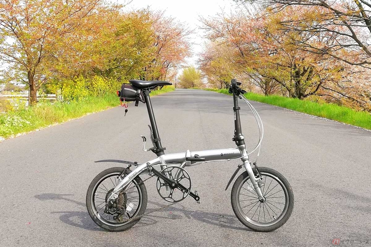 「折りたたみ自転車」はその名の通り、コンパクトに折りたたむことができる