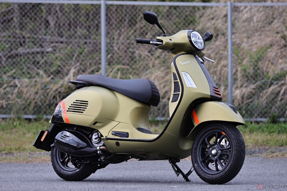 スチールモノコックボディを採用するベスパ「GTS SUPERSPORT 300」