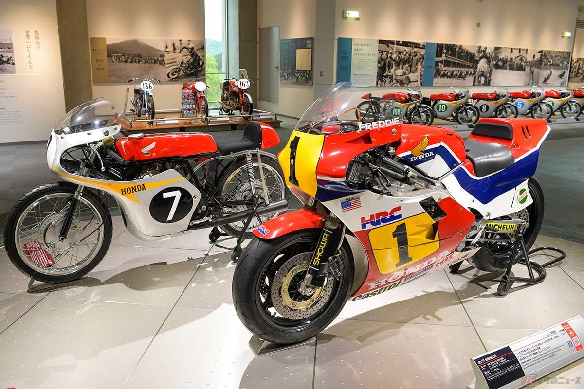 1961年にホンダとして世界GP初優勝を果たした「RC143」と並ぶ、初代「NSR500」