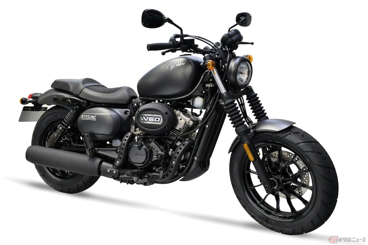 シート高710mmのヒョースン「GV125S ボバー」