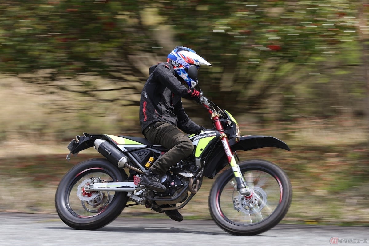 ワインディングでも良いペースでコーナーを駆け抜けることができる