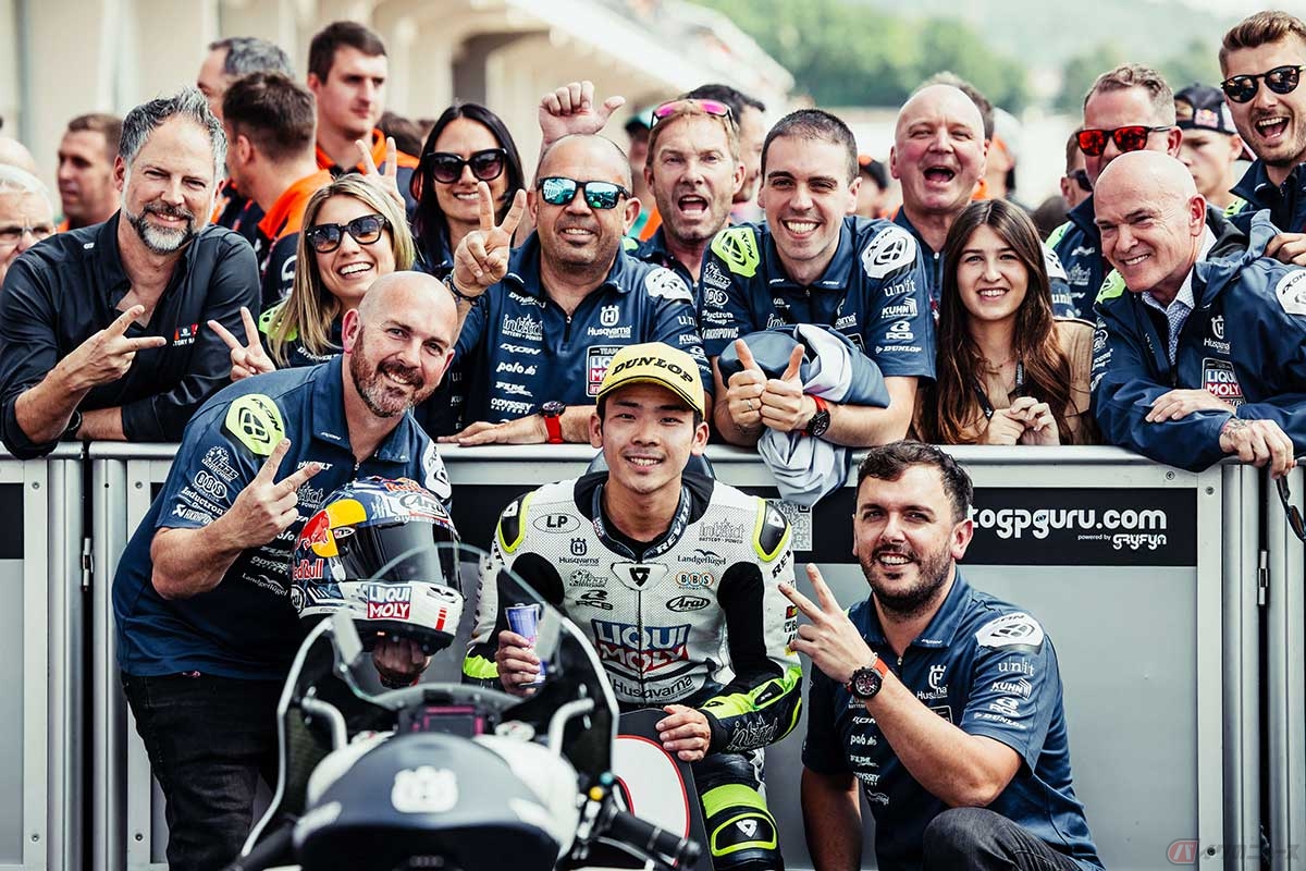 【MotoGP第7戦ドイツGP】2023年シーズン、Moto3クラスで2度目の2位表彰台に立った佐々木歩夢選手(#71/Liqui Moly Husqvarna Intact GP)