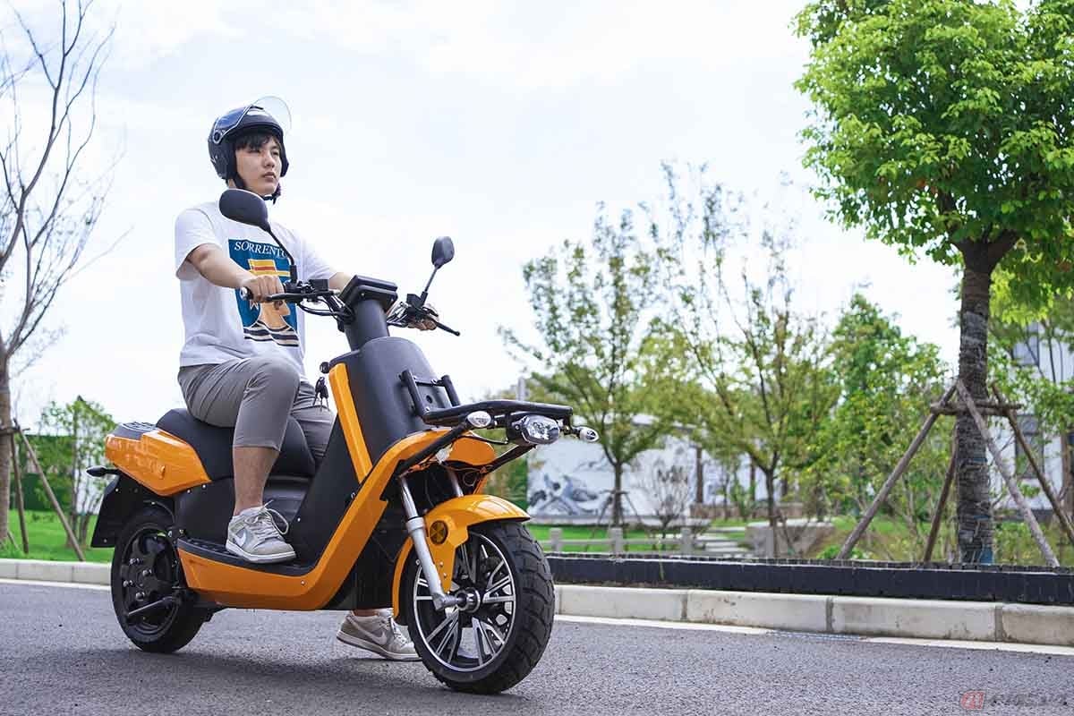 モータリスト合同会社の新型電動バイク「E-Cargo」シリーズの2輪モデル「EC2」