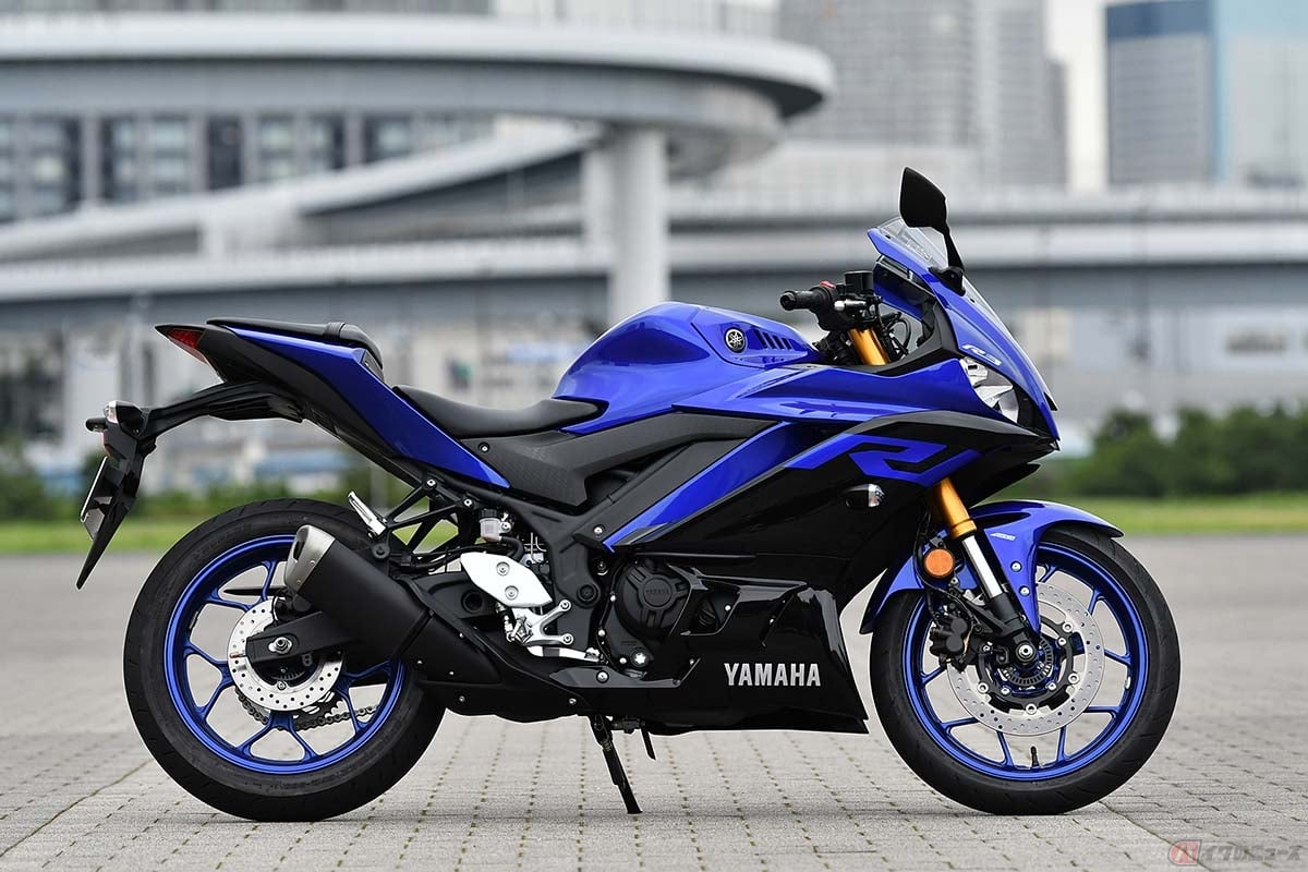 クリスさんお気に入りのヤマハ「YZF-R3」
