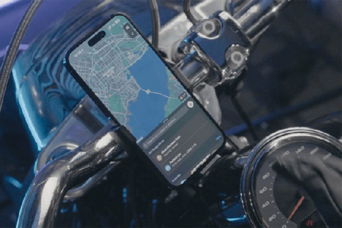 スマホをバイクで使用する際の振動を吸収してくれる次世代スマホホルダー「CG2」