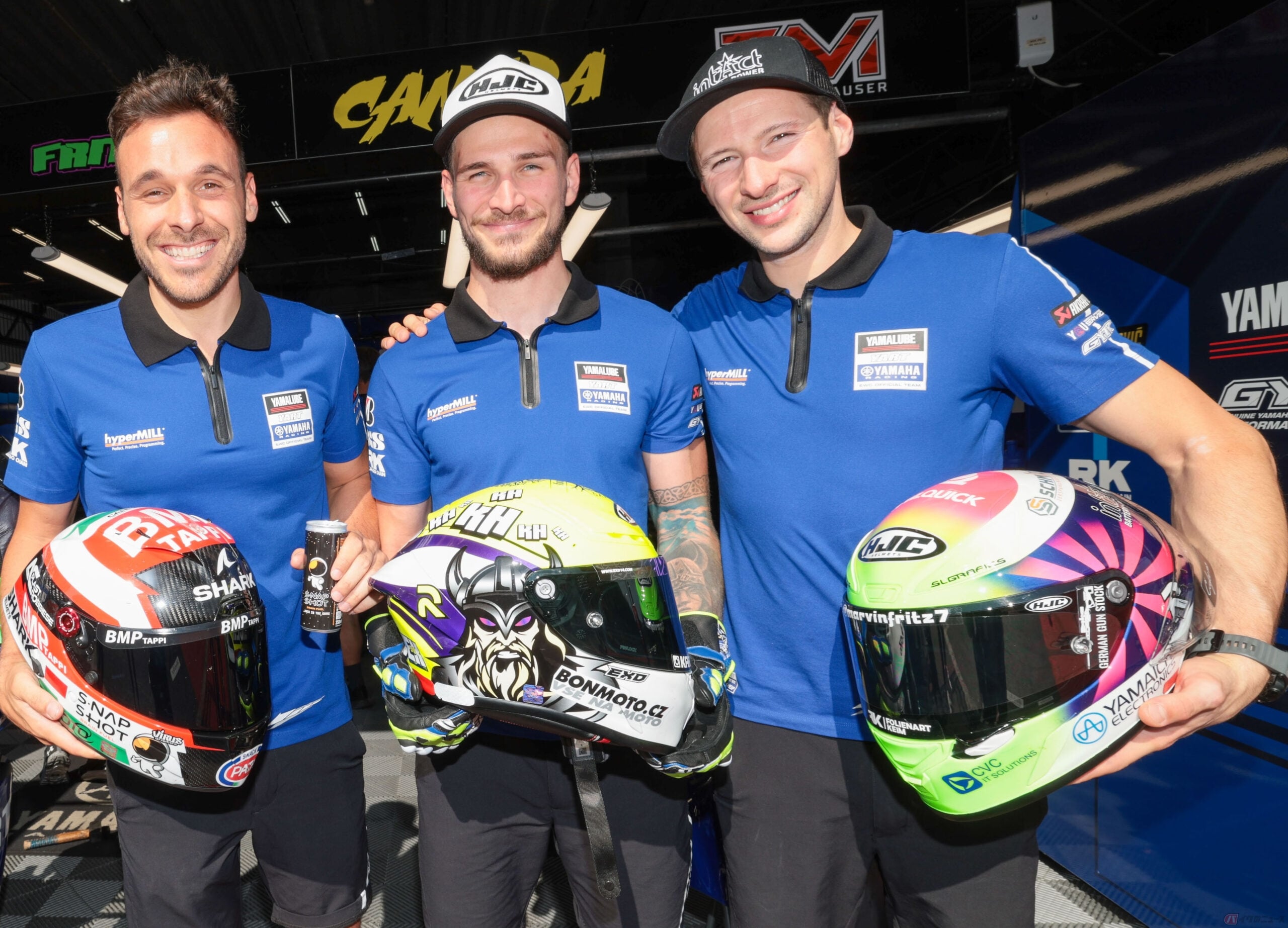 YAMALUBE YART Yamaha EWC Official Teamから鈴鹿8耐に参戦するニッコロ・カネパ選手、マービン・フリッツ選手、カレル・ハニカ選手