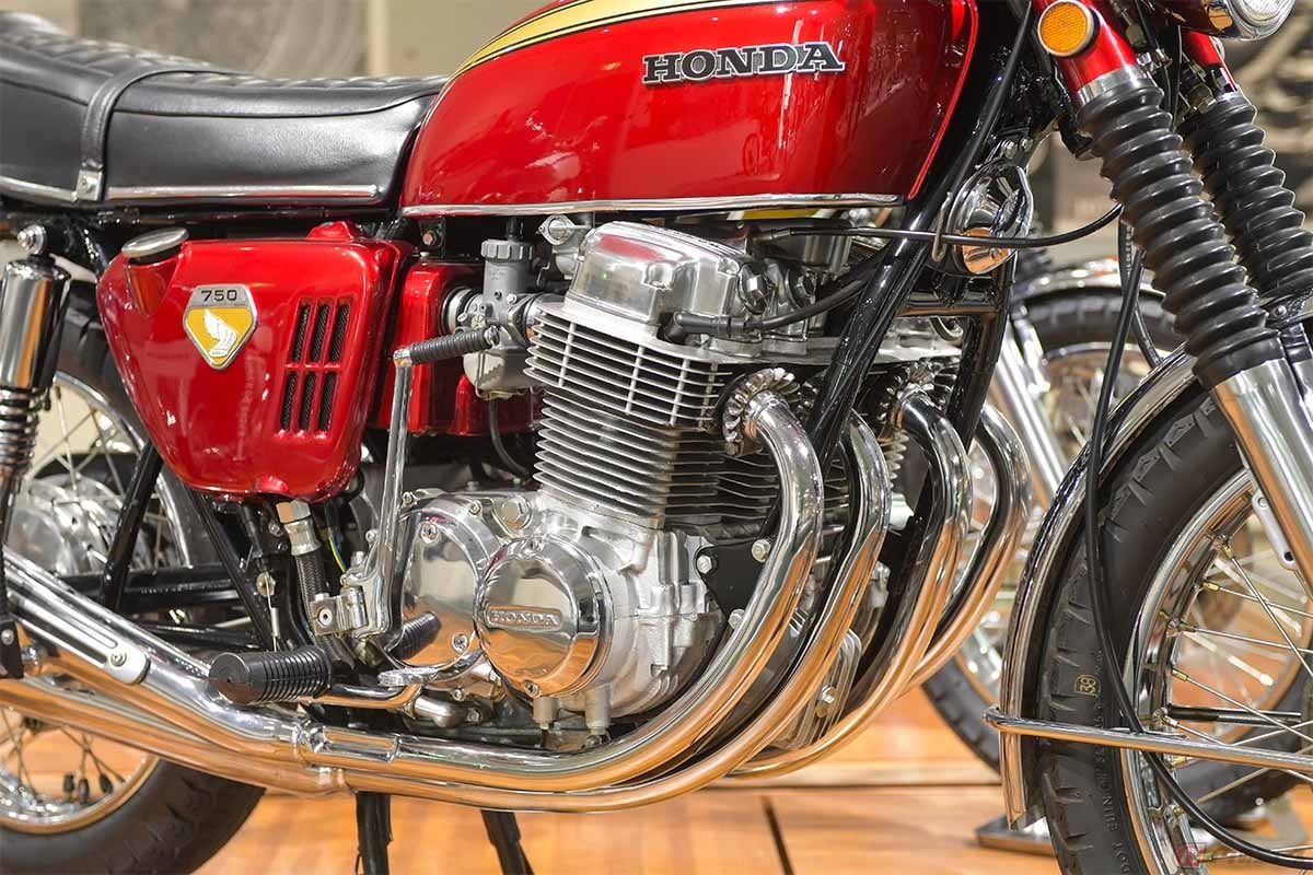 排気管の曲がっている部分の外側は穴があきやすい