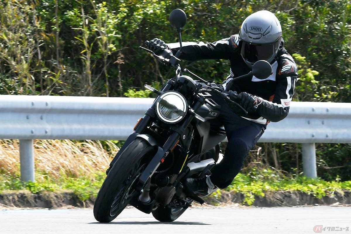 ハスクバーナ「スヴァルトピレン401」は、スレたオッサン(筆者:中村友彦)にバイクの原点的な気持ちを思い出させてくれる