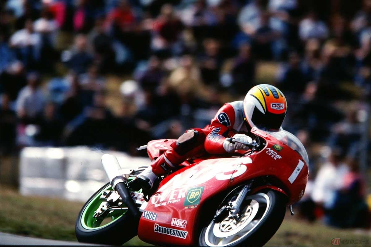 1991年にオランダのアッセンで開催された国際シングルレースで、トップを快走するOV-11と大浦審一郎選手