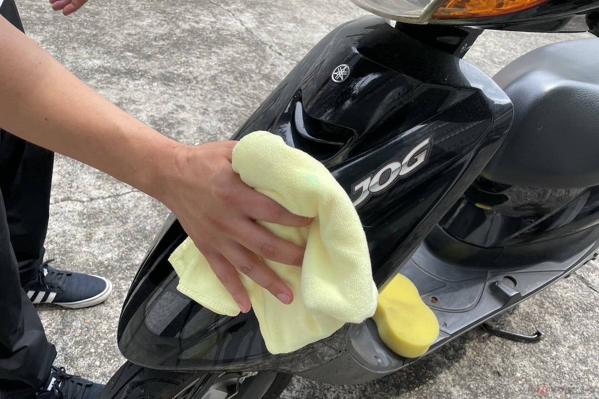水滴は、早めに拭き取りましょう