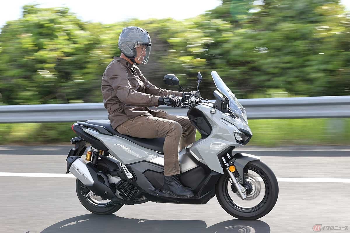 高速道路では先代よりもゆとりがあり、ラクに100km/h維持ができた