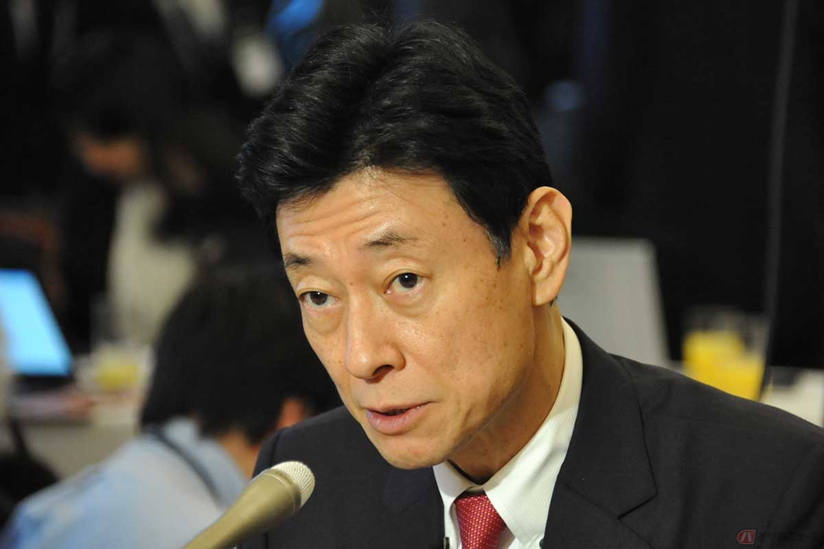 「チャンスがあれば訪れてみたい」と語った西村康稔経済産業相