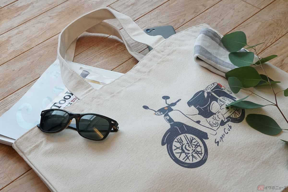 ホンダ公認の「スーパーカブ・トートバッグ」