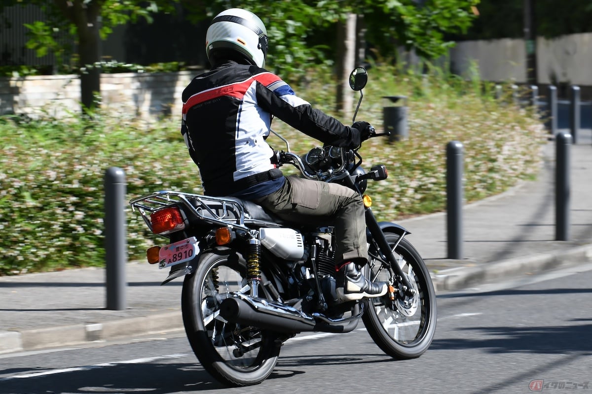 ノスタルジックなスタイルは、オールドバイクファンを唸らせる