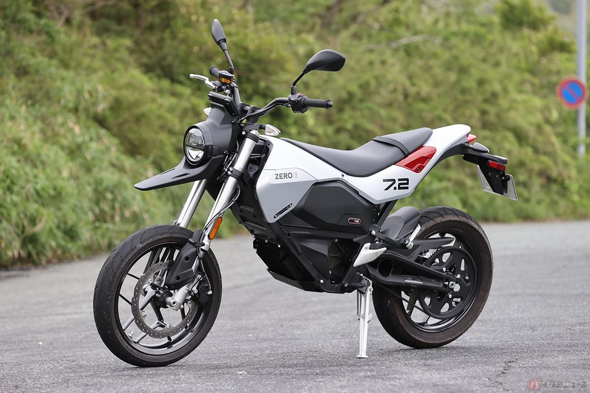電動バイクの多くにもリチウムイオン電池が採用されている