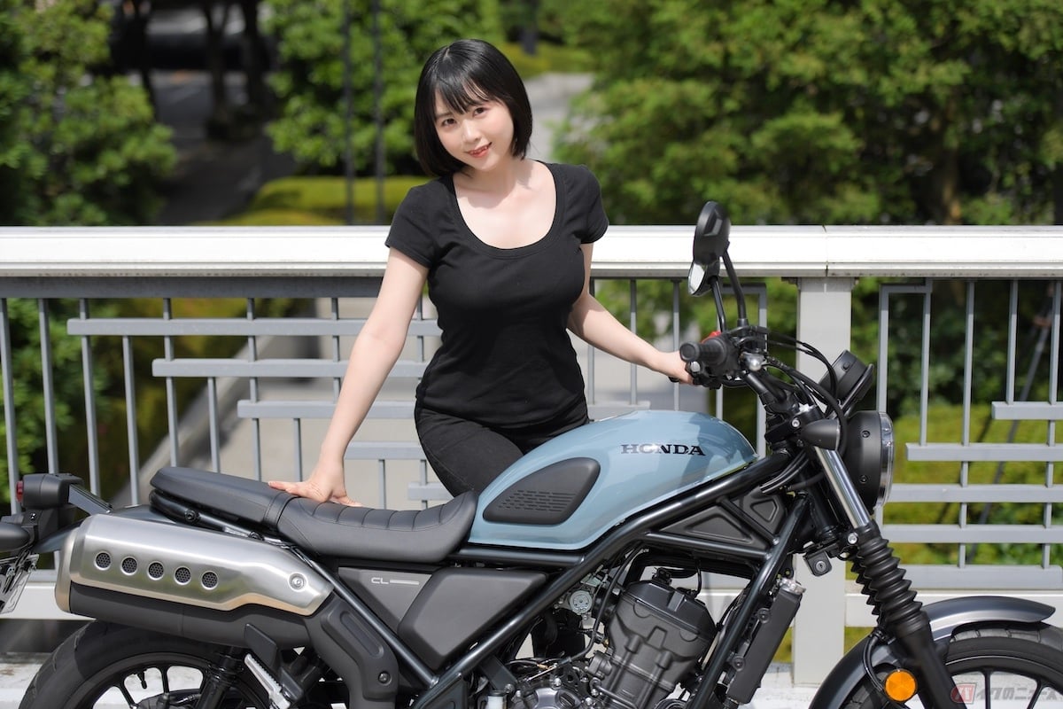 スクランブラータイプのルックスがとってもカッコ良い