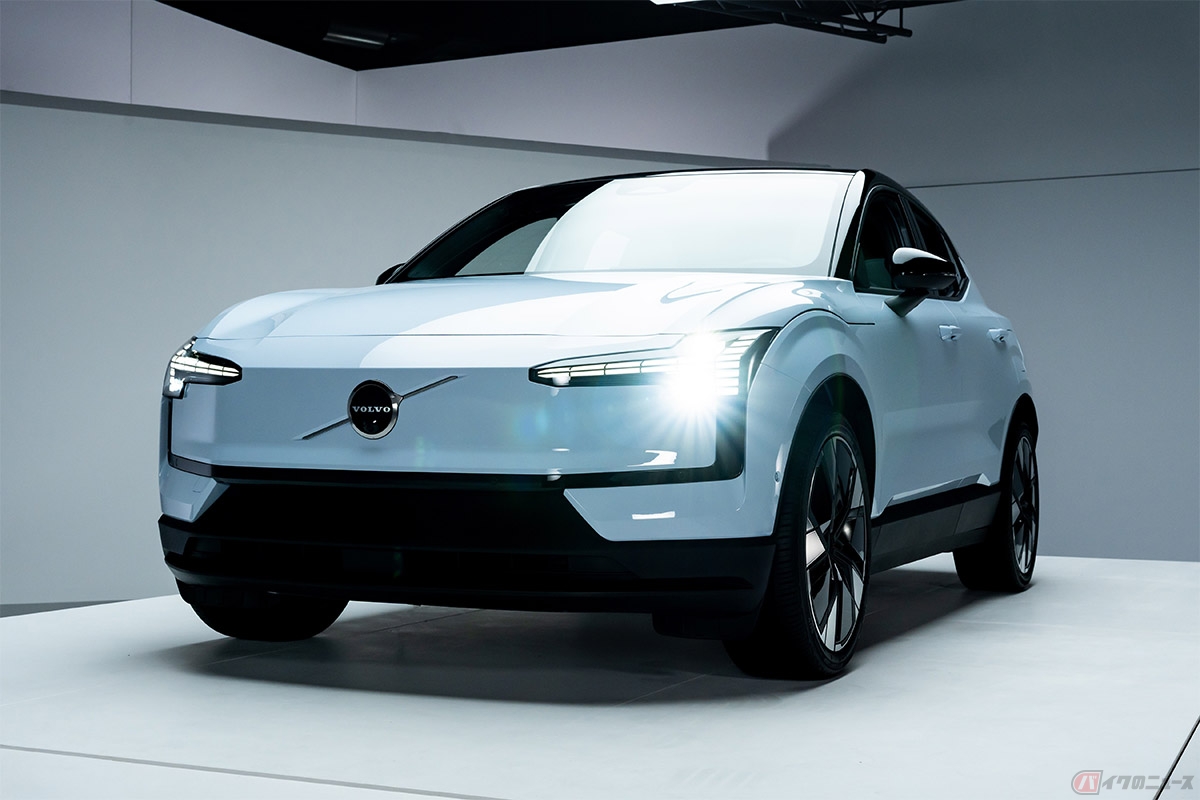 ボルボ史上最もコンパクトなSUV電気自動車の新型モデル「EX30」
