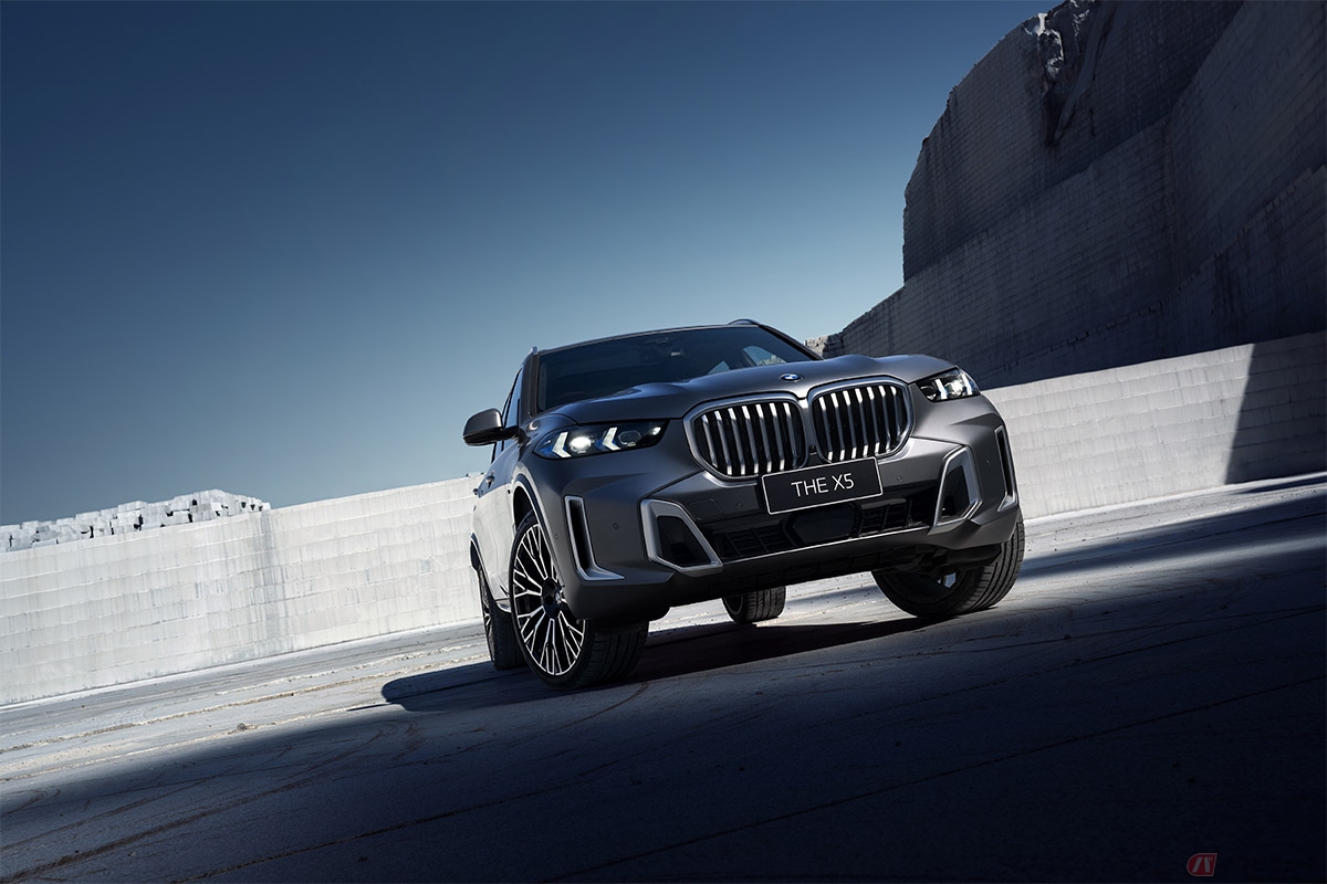 BMW新型「X5 xDrive40Li」