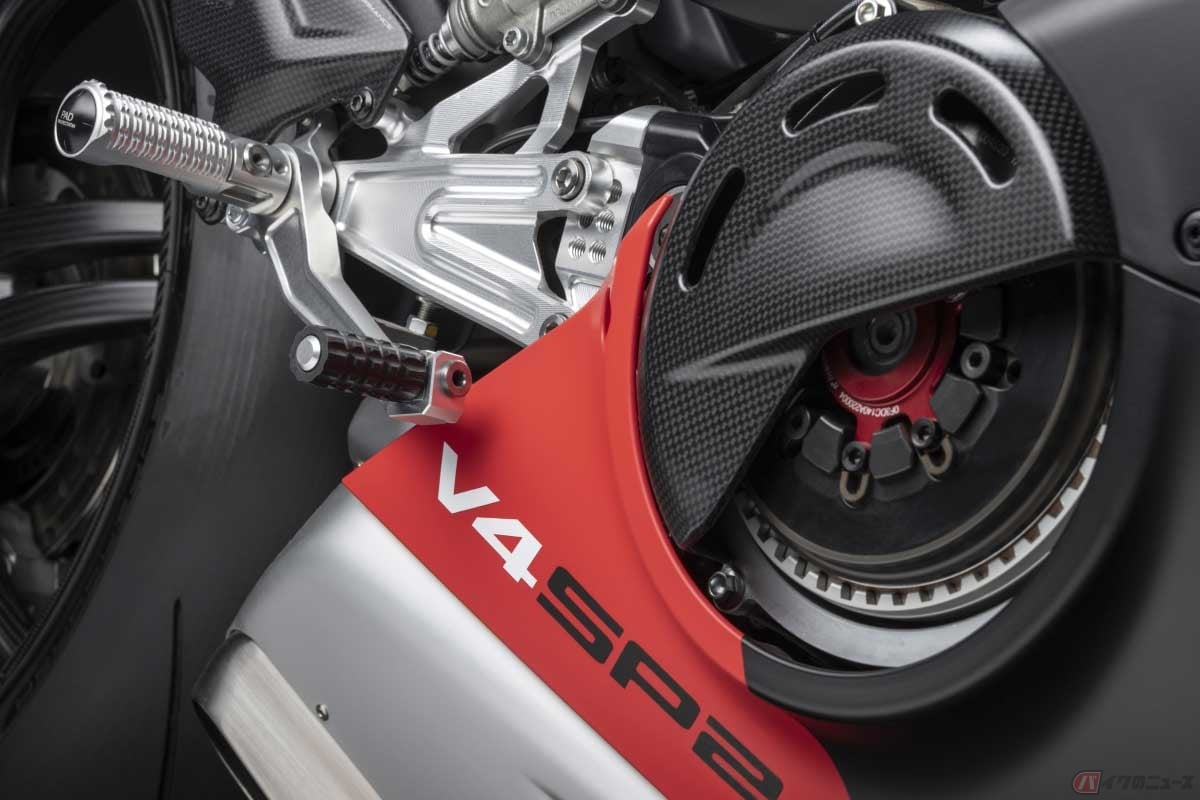 ドゥカティ「パニガーレV4 SP2」が装備する乾式クラッチ