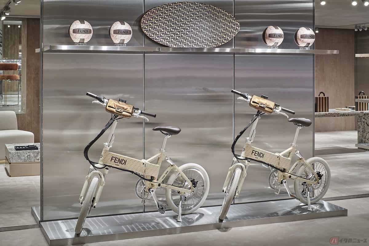 「FENDI×MATE BIKE」コラボレーションe-BIKE