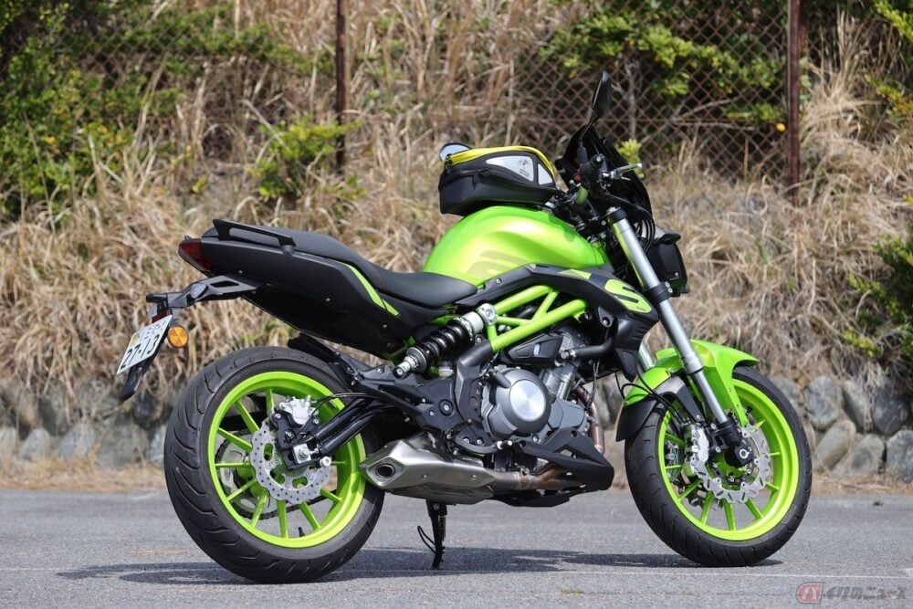 テネリ 大型車にも負けない乗り味！ベネリ「TNT249S」は、峠道でも楽しめる一