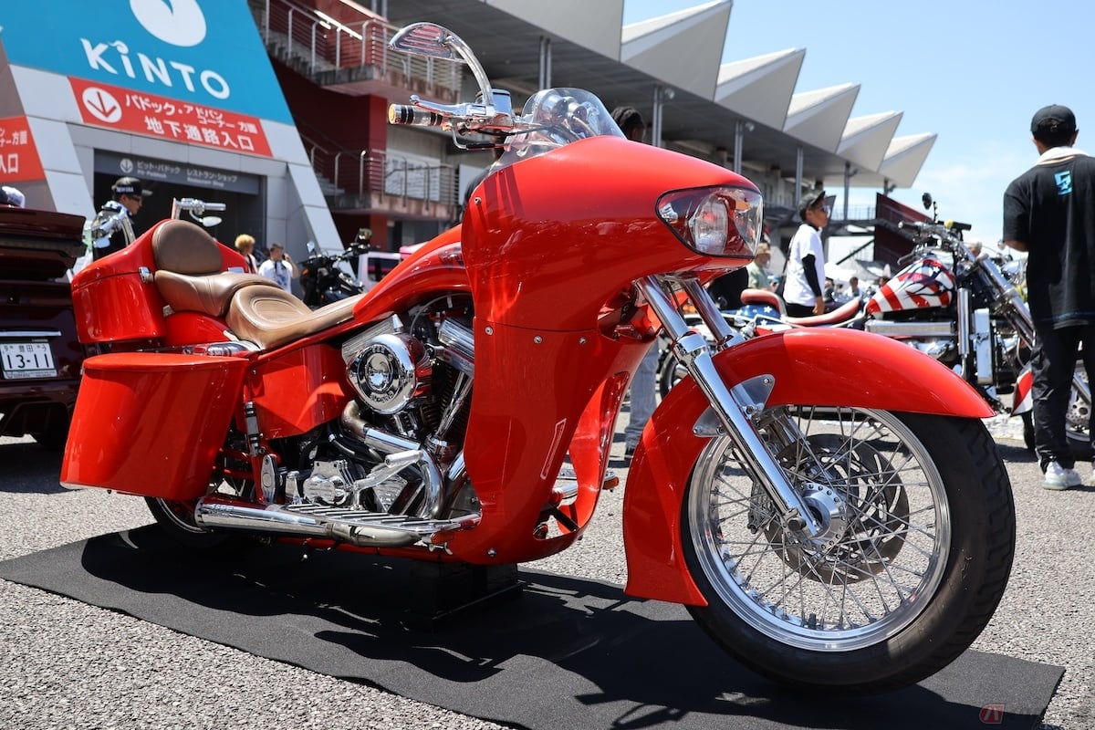 カスタム界の巨匠アーレン・ネスが2001年に製作したFXRのカスタム