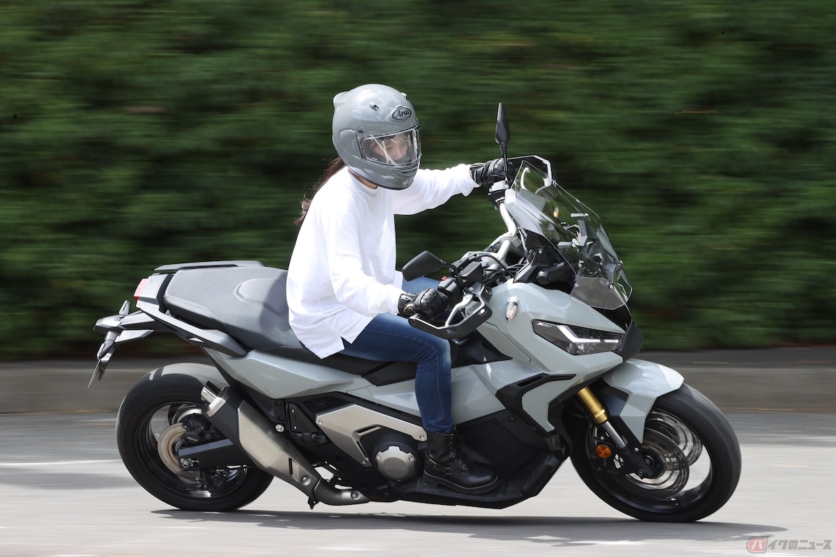 ライディングモード変更することで自分なりの乗り味を探してみるのも醍醐味