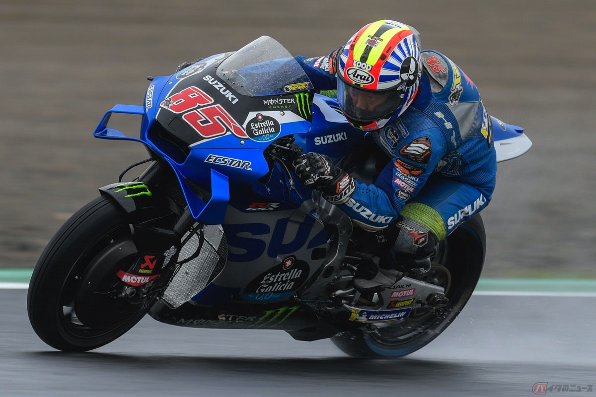 MotoGP日本グランプリでモビリティリゾートもてぎを走る津田拓也選手