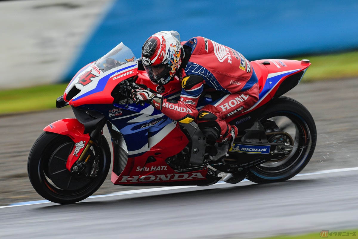 MotoGP 日本グランプリ予選でモビリティリゾートもてぎを走る長島哲太選手