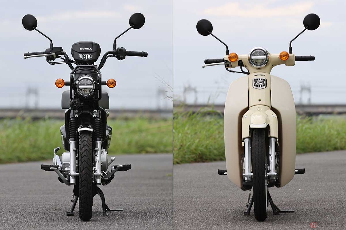 2022年型のホンダ「クロスカブ110」(左)と「スーパーカブ110」(右)
