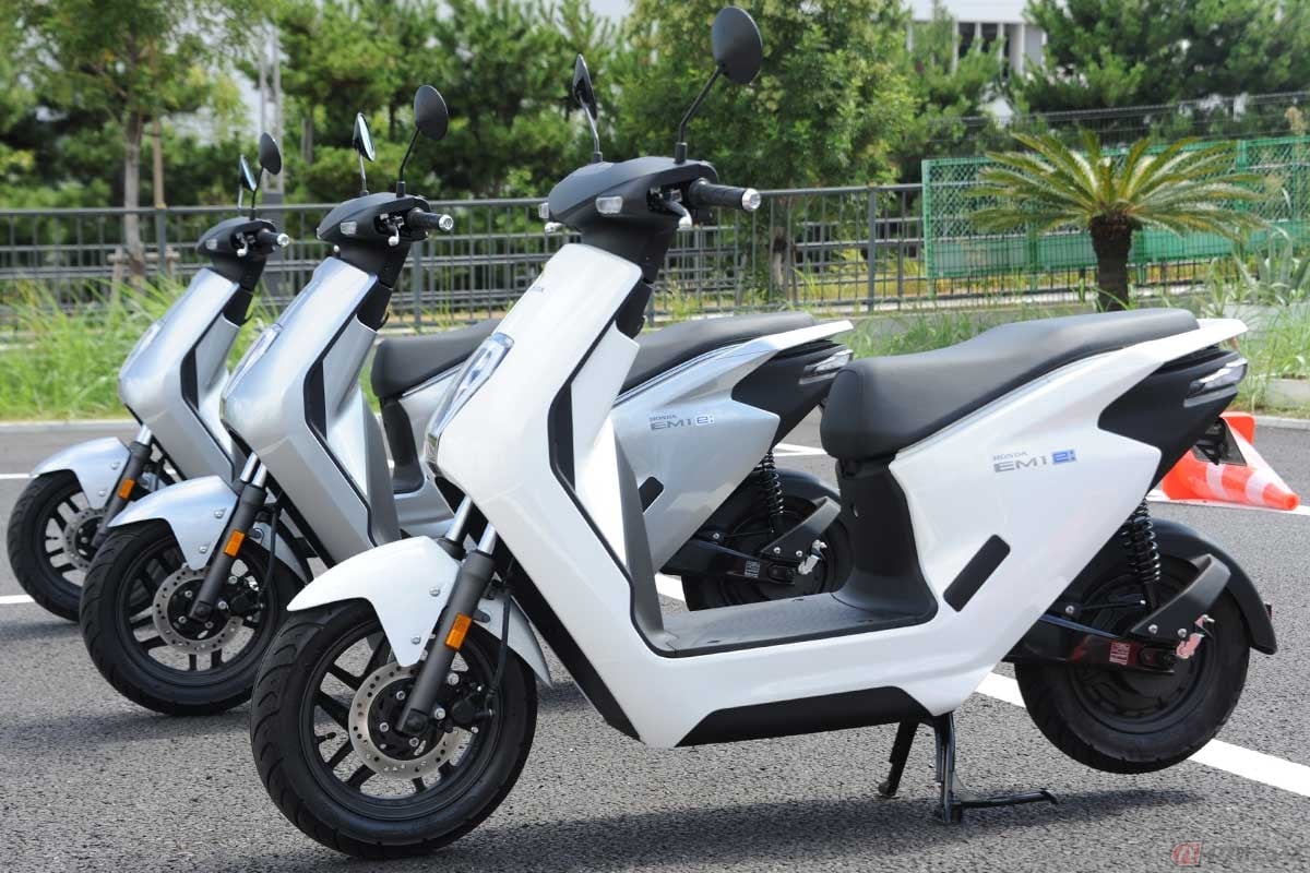ホンダ「EM1 e:(イーエムワン・イー)」は、電動車ならではのシンプルさがすっきりした印象を与える