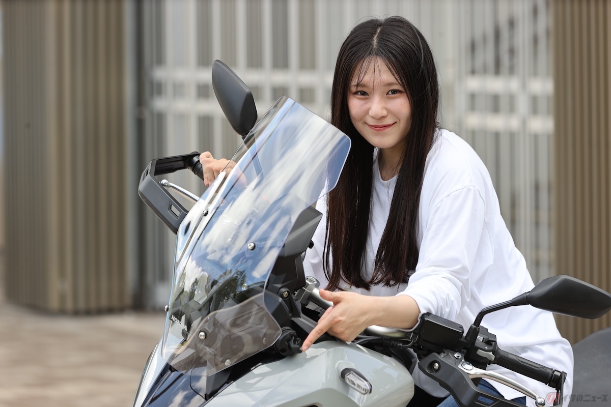 ウインドスクリーンがあるバイクは前方からの走行風にあたりにくく疲れが軽減される