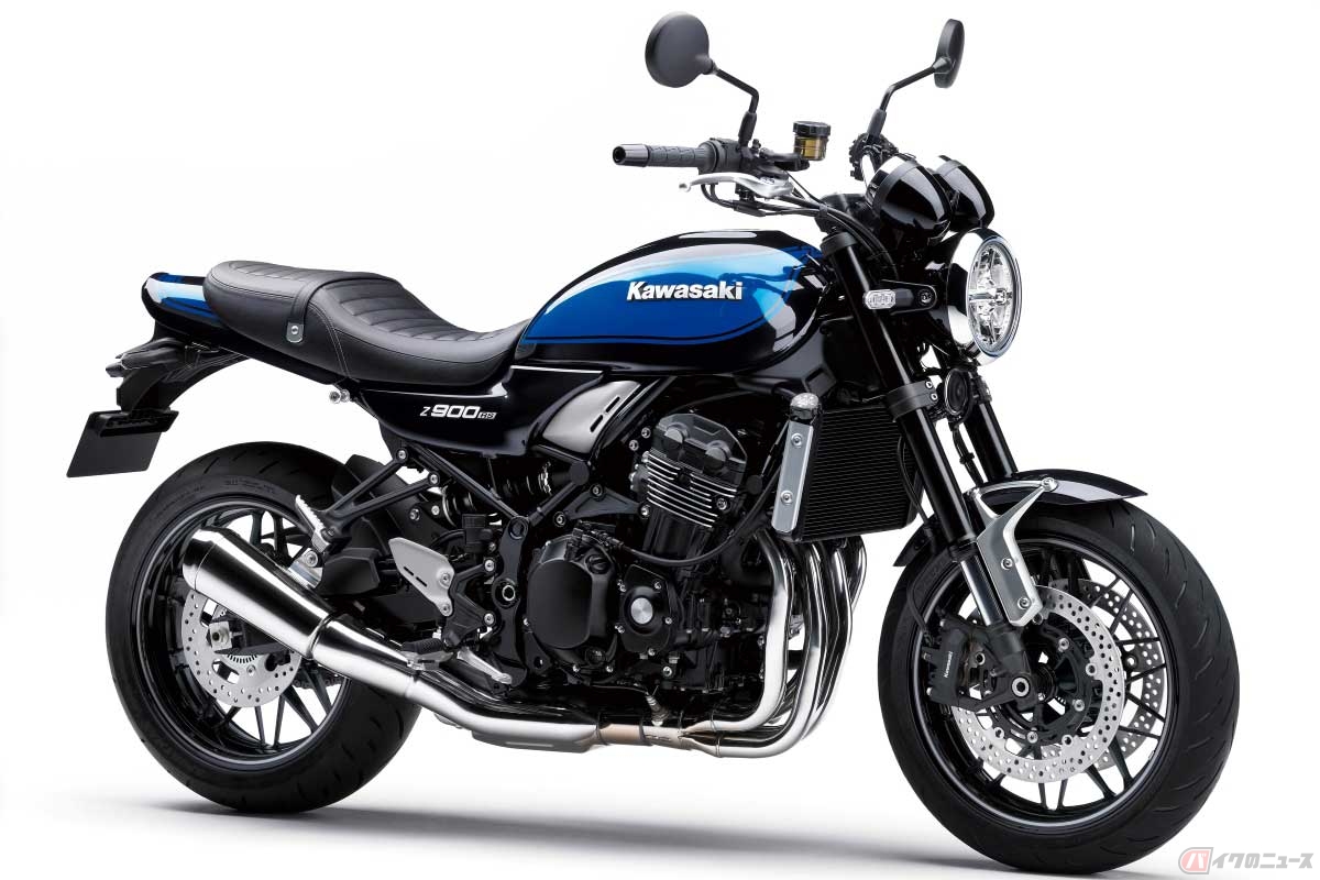カワサキ「Z900RS」の場合、ホイールサイズは前:17M/C×MT3.50、後:17M/C×MT5.50で、タイヤは前輪:120/70ZR17M/C(58W)、後輪:180/55ZR17M/C(73W)となっている