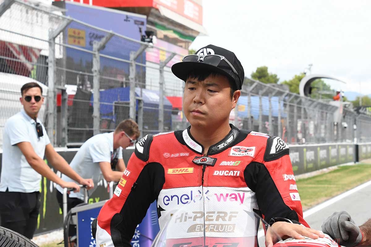 予選の転倒により、最後尾スタートとなった大久保選手