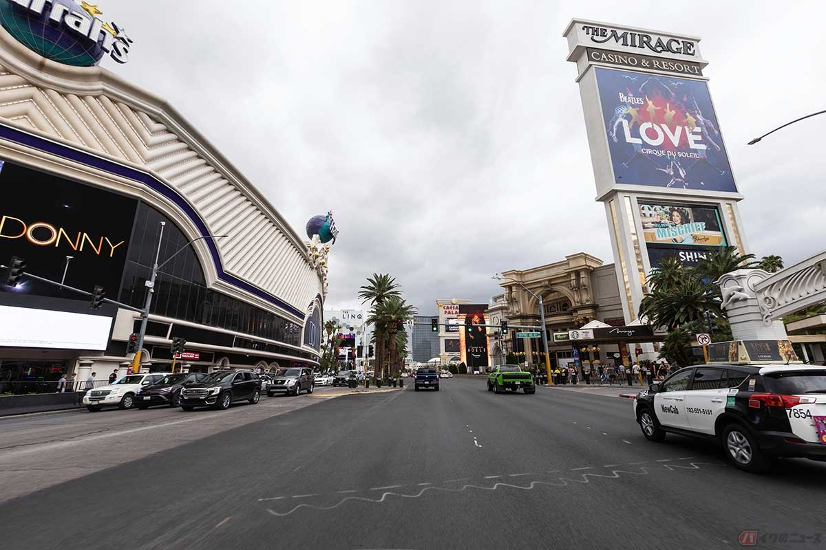 ユタ州のボンネビル・ソルトフラッツで開催されるレースの撮影のためにラスベガスへやってきた筆者(増井貴光)だったが……