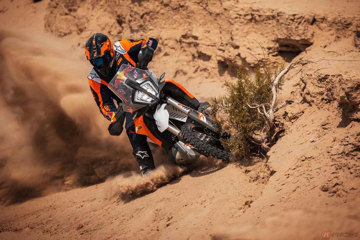 KTM「890 ADVENTURE R RALLY」