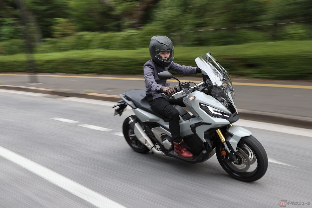 「SPORT」は「STANDARD」よりも加速に豪快さが増す感じ