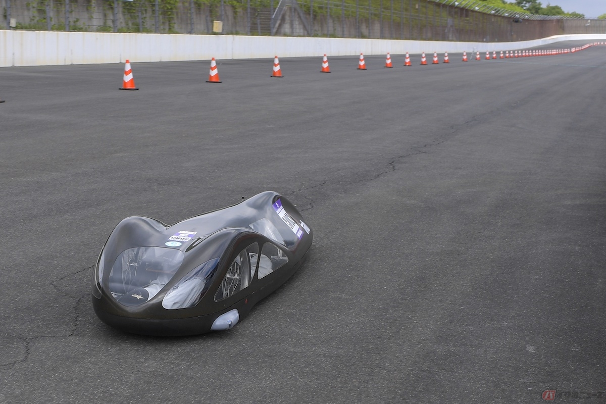 Honda エコ マイレッジ チャレンジでは史上初のカーボンニュートラル燃料を使ったエキシビション走行も行われた