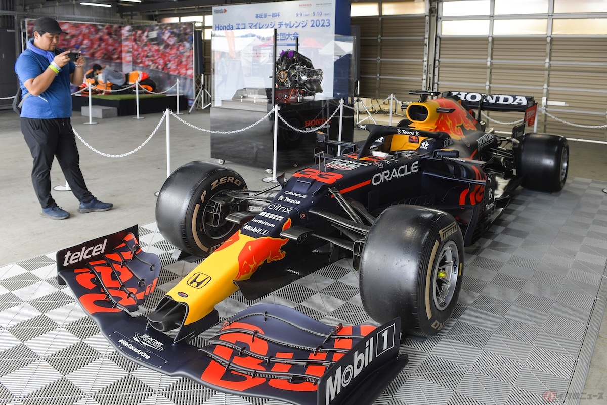 2026年から導入されるレギュレーションでは100%カーボンニュートラル燃料を使用する『F1』(写真:2021年F1選手権参戦車両)