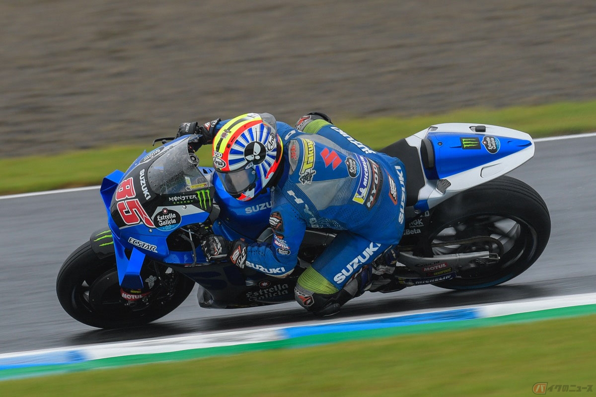 MotoGP日本グランプリでモビリティリゾートもてぎを走る津田拓也選手