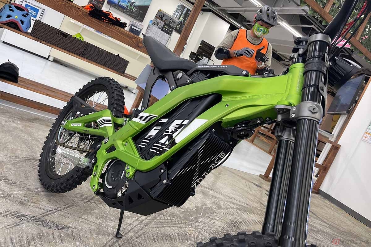 e-Trail Park で乗れるSURRON