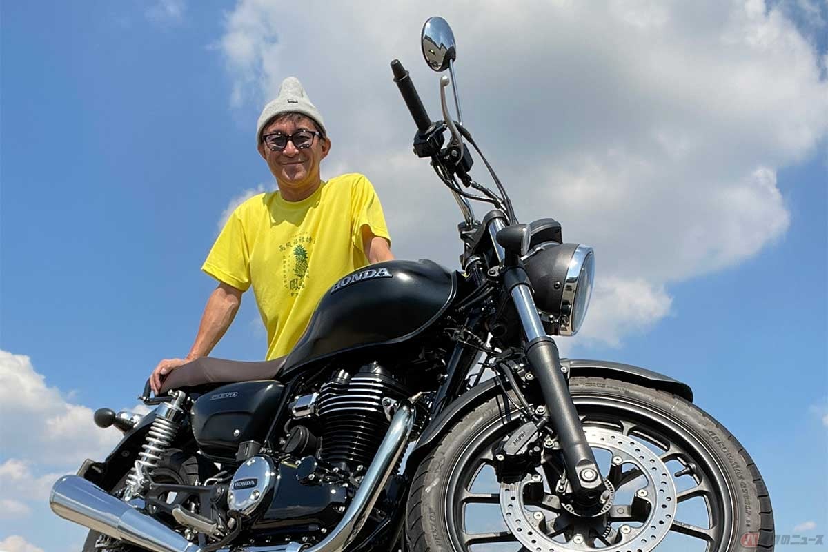 ホンダ「GB350」と筆者(木下隆之)