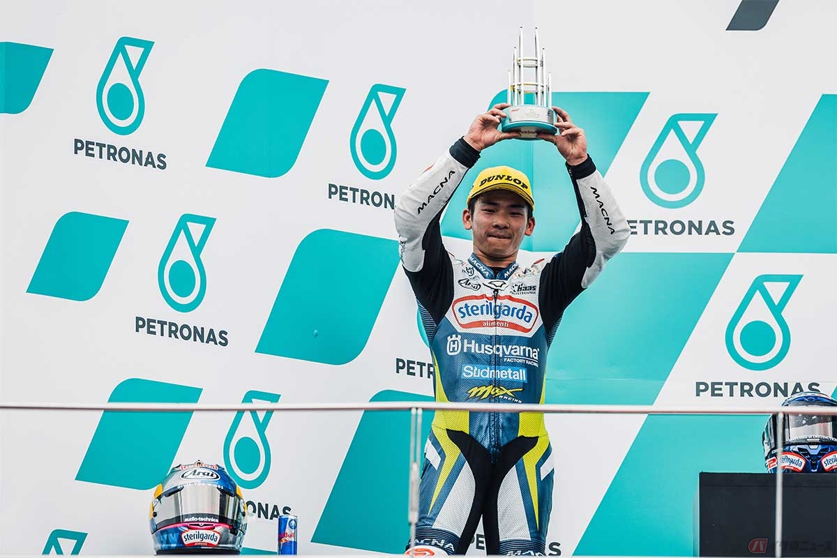 Moto3クラスで今季9度目の表彰台を獲得した佐々木歩夢選手(#71/ステリルガルダ・ハスクバーナ・マックス)