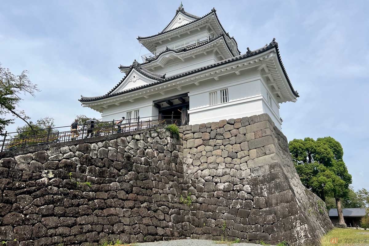 秀吉の来攻に備えた総石垣造りの「小田原城」。いまある姿は江戸時代以降のもので、当時は土造りだったが、堅牢で強固な城ゆえに、秀吉は数の力と比類ない戦略で攻略した